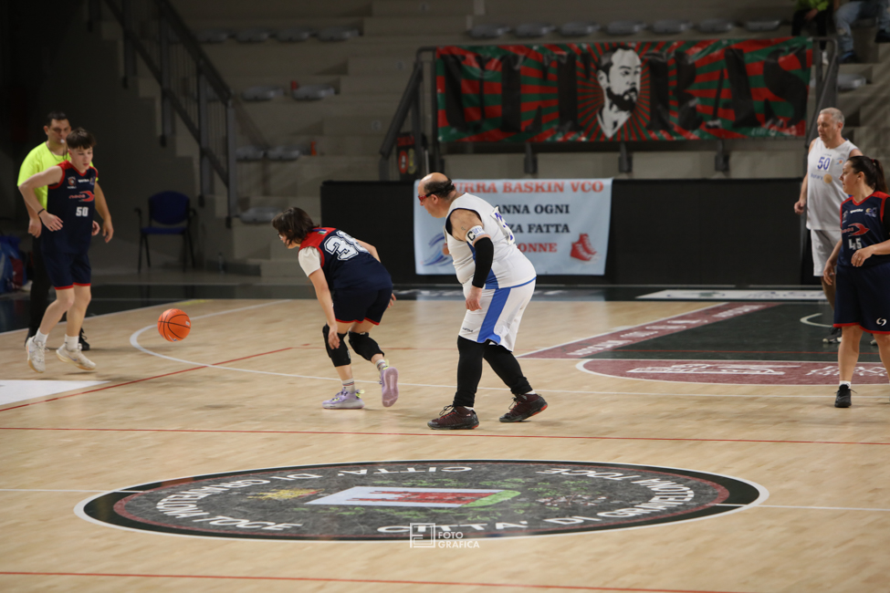 lakers baskinteam-195