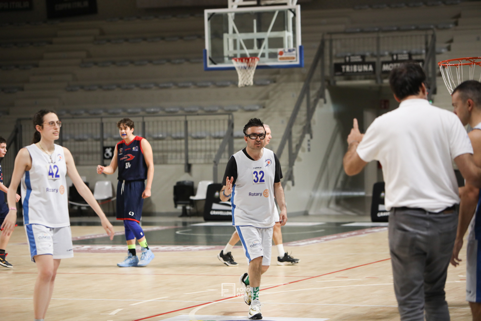 lakers baskinteam-26